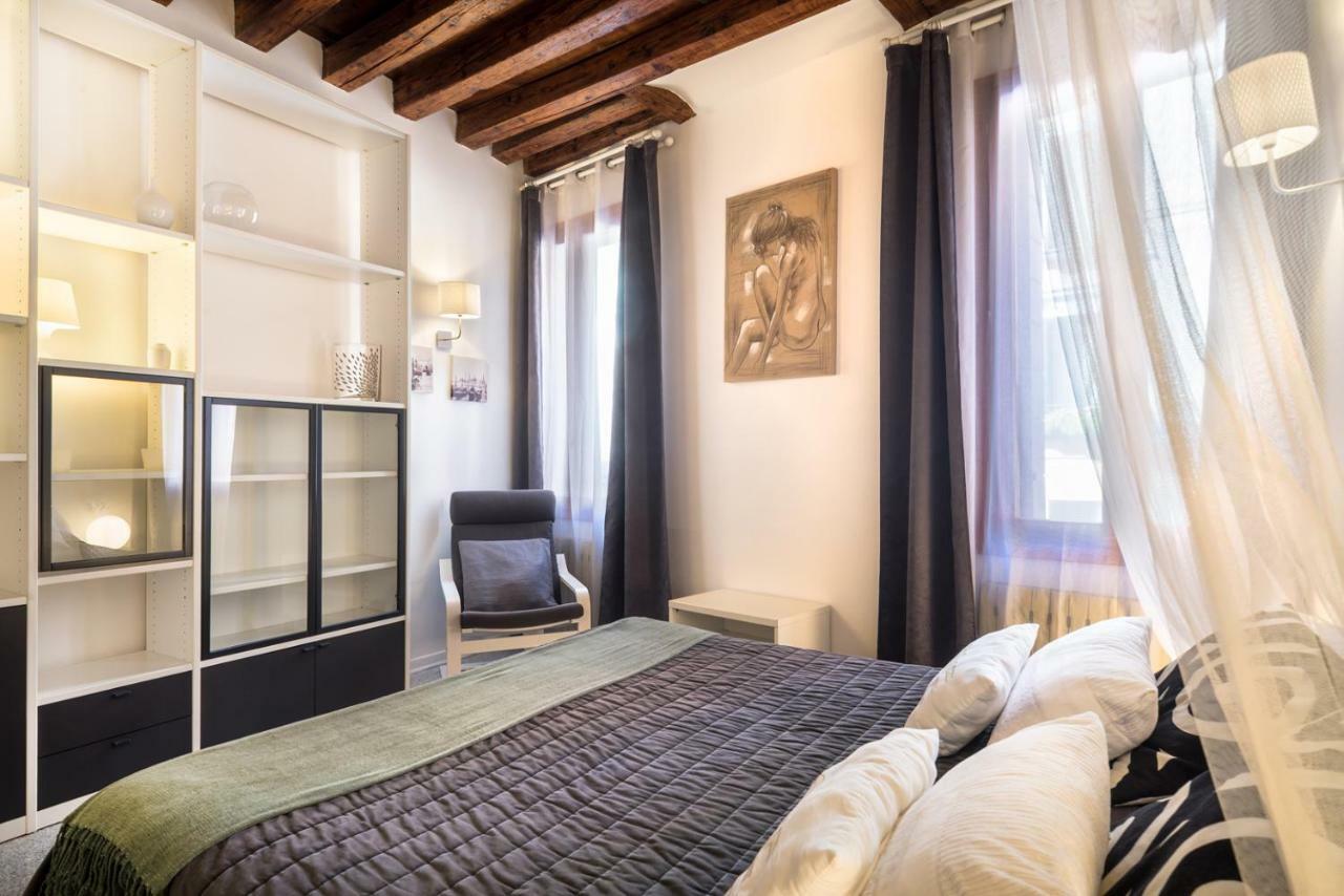 Terrazzina - Romantic Pied A Terre At The Heart Of Cannaregio District Венеция Экстерьер фото