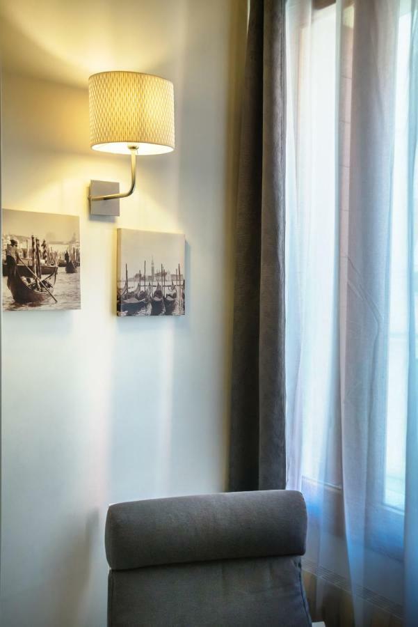 Terrazzina - Romantic Pied A Terre At The Heart Of Cannaregio District Венеция Экстерьер фото